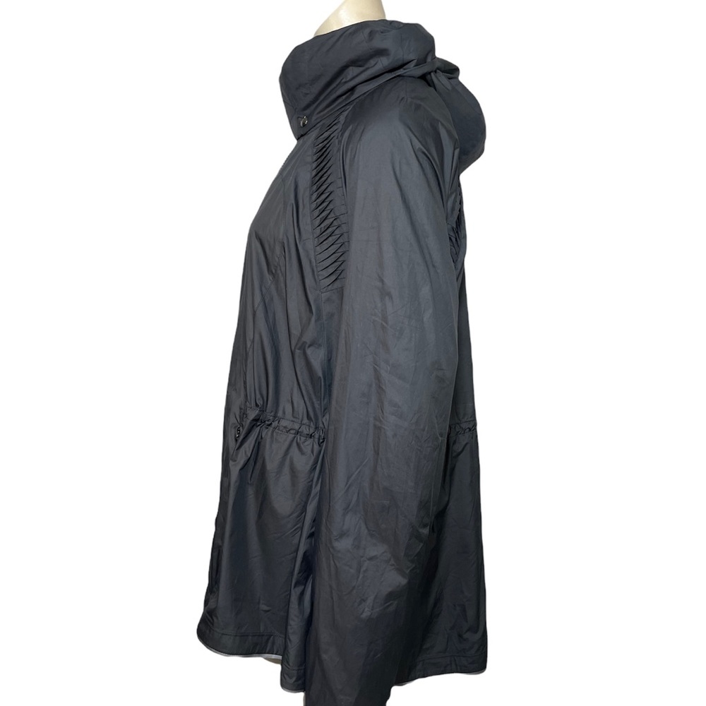 Lululemon making moves jacket black glide fabric lightweight size 8 - Picture 3 of 13